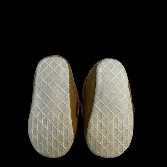 BABY GAP tan moccasin penny loafer size 6 - 12 months - Picture 3 of 3